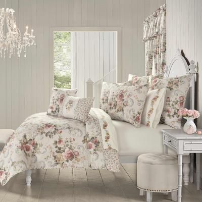 Chablis 3 Piece Quilt Set by Royal Court in Rose Gold (Size KING)