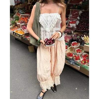 Free People White Lace Trim Culottes Comfortable and Semi-Transparent Loose 3/4 Pants