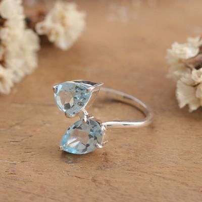 '4-Carat Pear-Shaped Blue Topaz Gems and Silver Cocktail Ring'