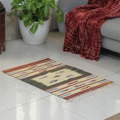 '2x3 Earthy-Toned 100% Cotton Dhurrie Rug Handloomed in India'