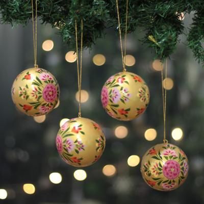 'Floral-Themed Papier Mache Christmas Ornaments (Set of 4)'