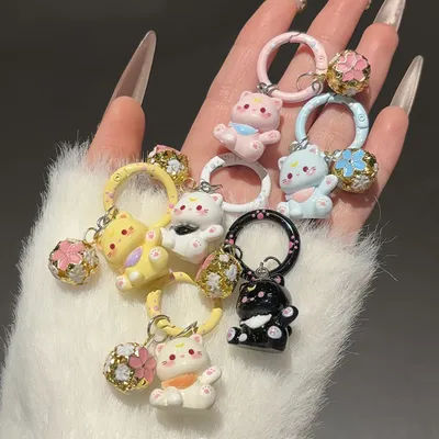 Cute Kitty Keychain With Bell Mini Kitten Charm Resin Cat Pendant Lightweight Key Ring For Girls Kawaii Gift 7x3cm