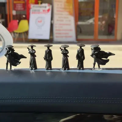 Mini Chinese Swordsman Figure Exquisite Ancient Car Statue Ornament Cartoon Swordsman Miniatures Interior Decor