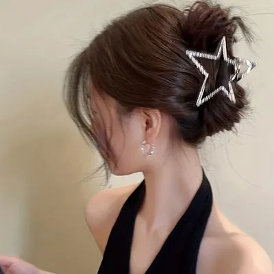 1Pc Metal Star Shaped Hair Clip,elegant Versatile Daily Styling,simple Retro Style,with Stable Grip.