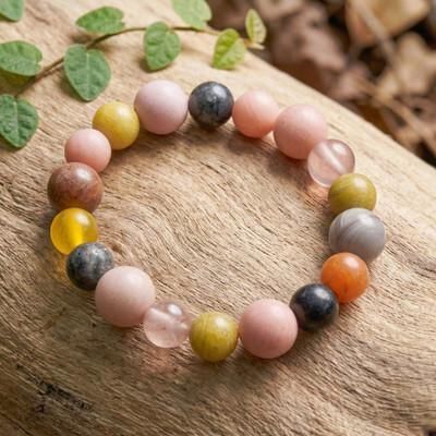 Pinkish Harmony,'Quartz Labradorite Moonstone Agate Beaded Stretch Bracelet'