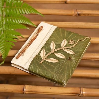 'Leaf-Themed Eco-Friendly Handcrafted Natural Fiber Journal'