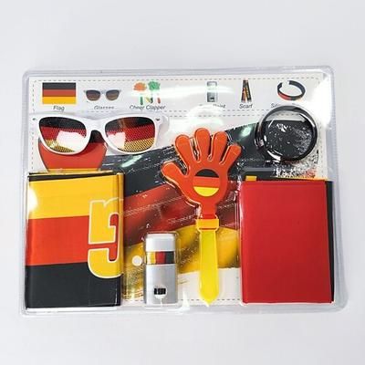 Set di 6 accessori per tifosi della Coppa del Mondo di calcio estiva: bandiera, occhiali da tifoso, ciak, pittura per il viso, oggetti di scena per i tifosi di calcio per la festa del giorno della