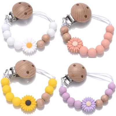 Daisy Themed Wooden Pacifier Clip - Cute And Practical Popular Design for Babies