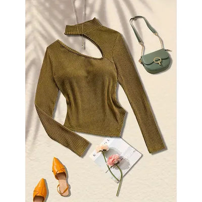 T-shirt vert pour femme, tendance simple, élégante et tendance, représentant du t-shirt décontracté haut de gamme