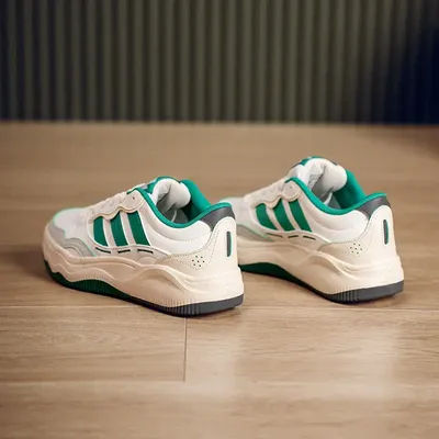 Adidas KH9024 Baskets Classiques Décontractées Blanches et Vertes, Légères, Semelle en Caoutchouc, pour la Marche Urbaine et le Skate