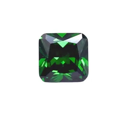 Émeraude verte moyenne taille carrée, taille radiant, facettée, plusieurs tailles au choix
