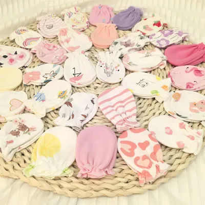 6 Pairs of Random Color Combinations Baby Skin-Friendly Gloves Suitable for Newborns with Covers Suitable for 0-3 Months