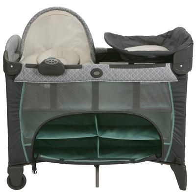Graco Pack 'n Play Playard with Newborn Napper Station DLX - Manor