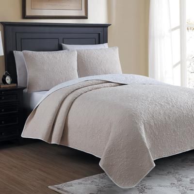 Marseille Quilt Set by American Home Fashion in Oatmeal (Size TWIN)