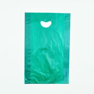 LK Packaging CH24DG Merchandise Bag w/ Handle - 16" x 24", 0.7 mil HDPE, Dark Green, Case of 500