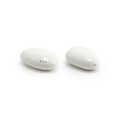 Front of the House TSP018BEP23 3 oz Salt & Pepper Shaker Set - Porcelain, 1"H, Black
