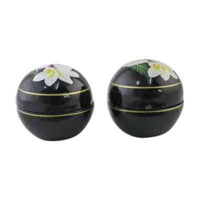 Plumeria Charm,'Pair of Round Lacquerware Boxes with Plumeria Motifs'