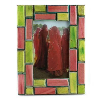 Indian elm wood photo frame, 'Walled City' (4x6)
