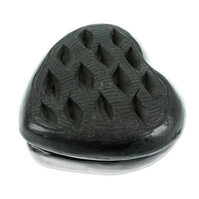 Heart & Flakes,'Barro Negro Black Ceramic Mini Jewelry Box Crafted in Mexico'