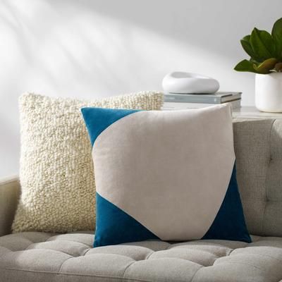 Malec 22" Square Modern Cotton Teal/Peach Throw Pillow - Boutique Rugs