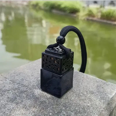 10/20/30pcs Black 8ml Car Air Freshener Scent Perfume Bottle Ornament Essential Oil Diffuser Fragrance Hanging Empty Bottle