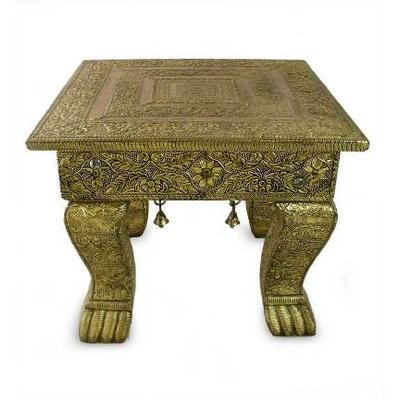 'Golden Garland' (medium) - Hand Crafted Traditional Mango Wood Wood Accent Tabl