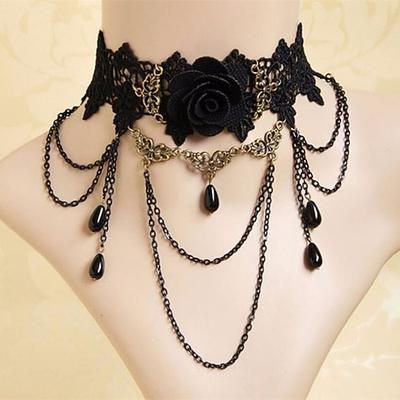 Girocolli Collane con ciondolo For Per donna Feste Halloween Mascherata Pietre sintetiche Cristallo Pizzo Multistrato Nero