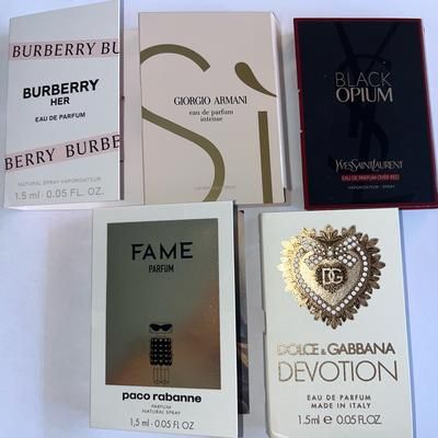 Burberry Bath & Body | Fragrance Tester Bundle Samples | Color: Black | Size: Os