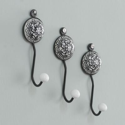 'Set of 3 Ceramic Coat Hooks with Hand-Painted Floral Details'