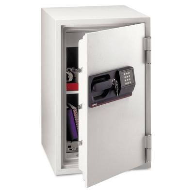 Sentry S6770 Commercial Safe, 20 1/2w x 22d x 34 1/2h, Light Gray