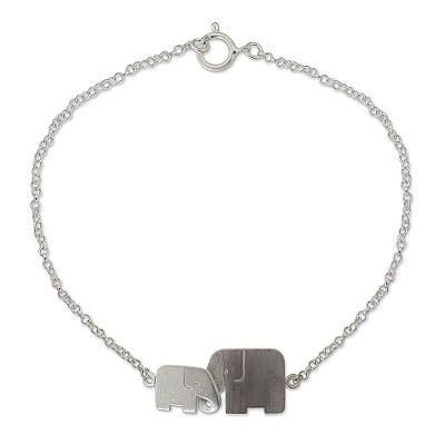 'Family Love' - Sterling Silver Elephant Bracelet