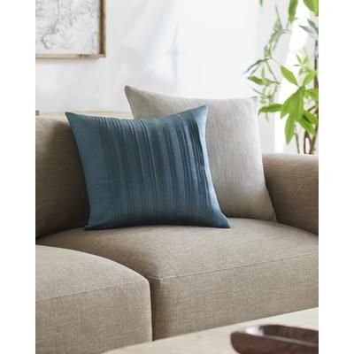 Sachse 20" Square Traditional Teal Throw Pillow - Boutique Rugs