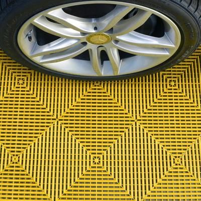 Swisstrax Citrus Yellow Ribtrax Pro Garage Floor Tiles (6 Pack)