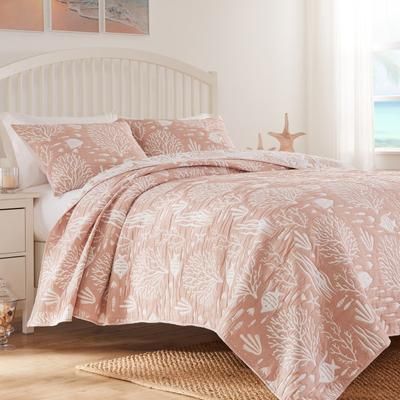 Greenland Home Fashions Marina Reversible Matelassé Coverlet Set, 3-Piece Full/Queen, Seafoam by Greenland Home Fashions in Blush (Size TWIN)