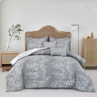 Reversible Foliage Comforter Set by BrylaneHome in Gray (Size KING)