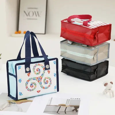 Cute cartoon non-woven tote bag with hand gift bag environmental protection shopping bag mobile phone sundries storage bag