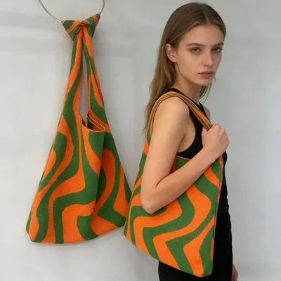 Sacs à main tricotés à vagues géométriques pour femmes, design rayé orange-vert à la mode, bretelles fixes pour occasion décontractée ou formelle