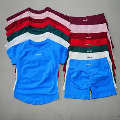 DFDK Ensemble de sport 2 pièces sans couture pour femme : haut de yoga à manches courtes et short taille haute, séchage rapide, pour fitness, course et entraînement