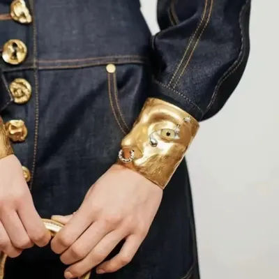 Vintage Ethnic Metal Facial Eyes Design Cuff Bracelet For Women Jewelry Fashion Show Hand Open Bangle Accessories