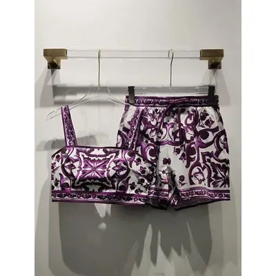 Ensemble mode femme été 2026 : Haut tube sexy à imprimé géométrique rétro de créateur et short large à cordon de serrage