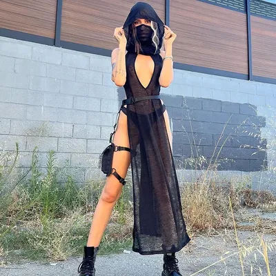 Robe longue sexy pour femme, style rave et gothique, pour festival et soirée, en maille transparente, à capuche, décolleté en V profond, fente haute, tenue de couverture