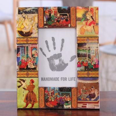 'Laminated 4x6 Wood Photo Frame with Mughal-Inspired Motifs'