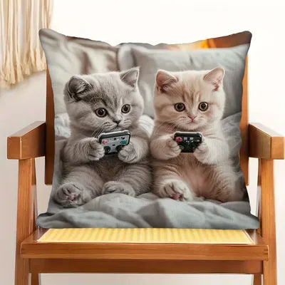 1pc Cute Gaming Cat Pillow Cover 45X45cm Cozy Decorative Cushion with Game Controller Kittens Polyester Fiber Pillowcase Decor