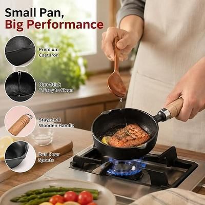 1 casseruola piccola in ghisa pre-trattata, 11 cm, con manico in legno, doppio beccuccio per versare, rosolare, preparare salse e cucinare piccole porzioni quotidianamente.