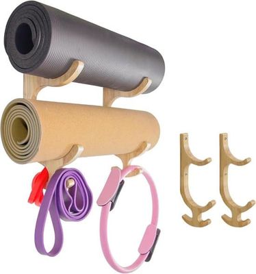 Yogamåtte vægbeslag - opbevaringsstativ i træ - til organisering af træningsudstyr - med fire kroge - 41x25 cm - træfarve