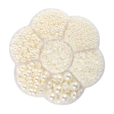 5600 stk halvkuleformede perler, imiterte perler i boks Beige