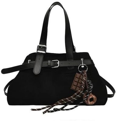 Skuldertaske - Håndtaske - Dametaske - Imiteret ruskind - Enkel mat finish - Leveres med en charm og en aftagelig skulderrem - sort