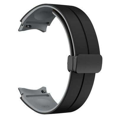 Samsung Galaxy Watch 5 Pro 45 mm magnetisk spennearmbånd i tofarget silikonarmbånd - Svart + Grå