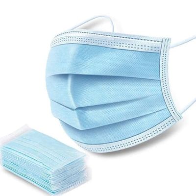 40 pcs face masks Type IIR, 3-layer, protects against bacteria