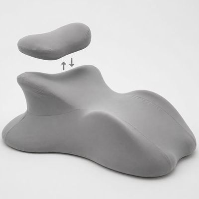 Ergonomisk kilepute i memory foam med avtakbar nakkepute